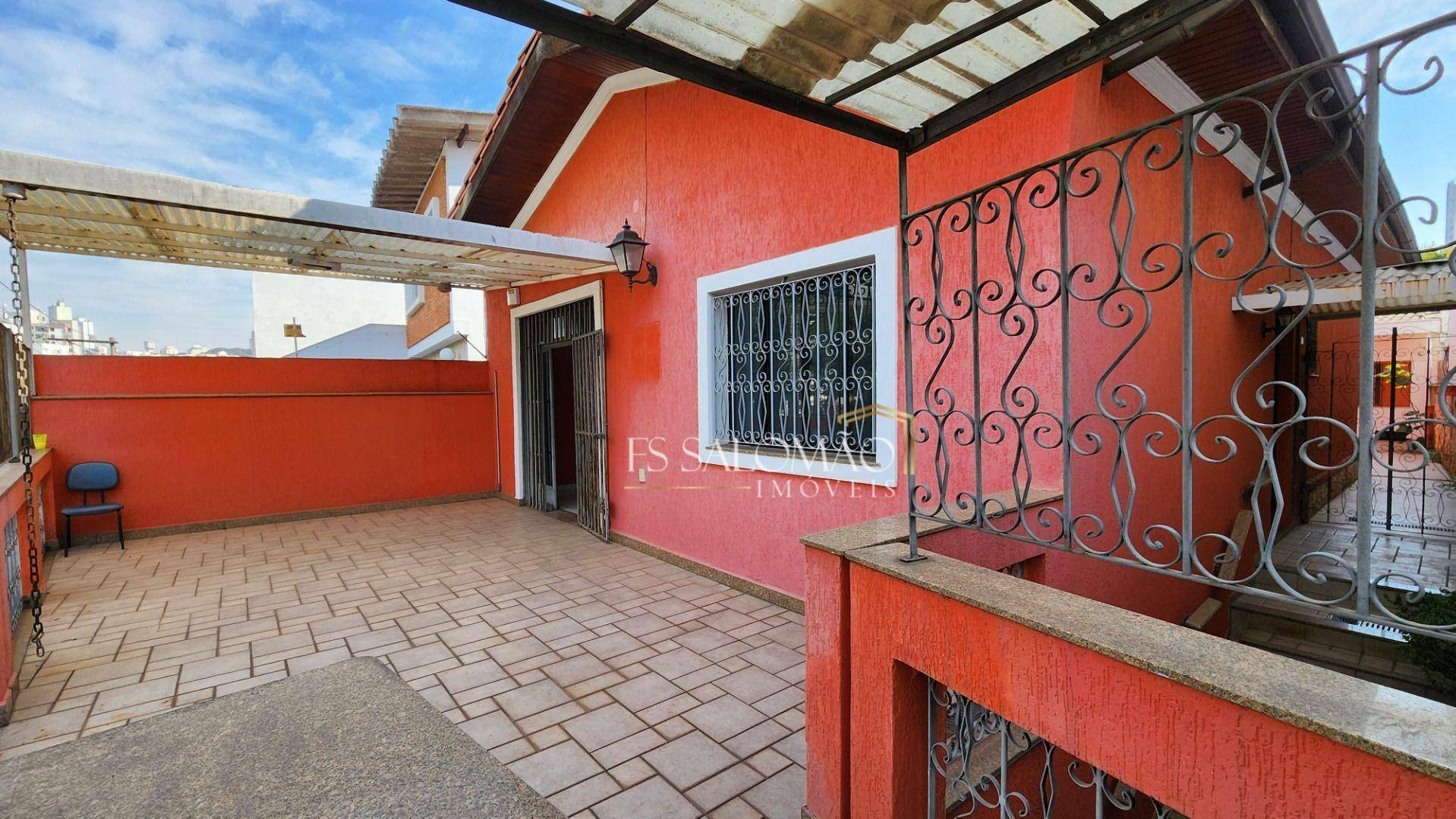 Casa à venda com 3 quartos, 200m² - Foto 5