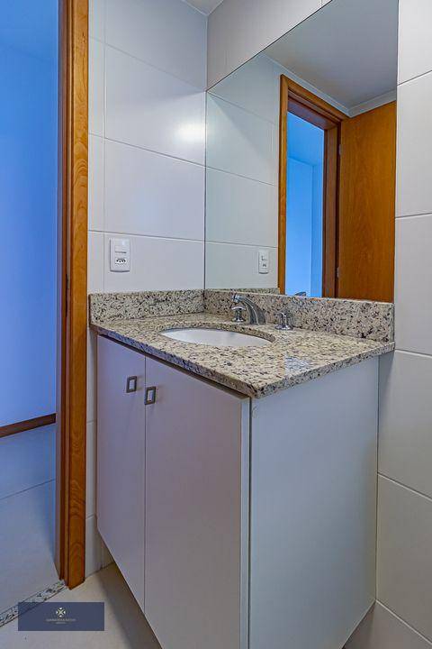 Apartamento à venda com 2 quartos, 82m² - Foto 13