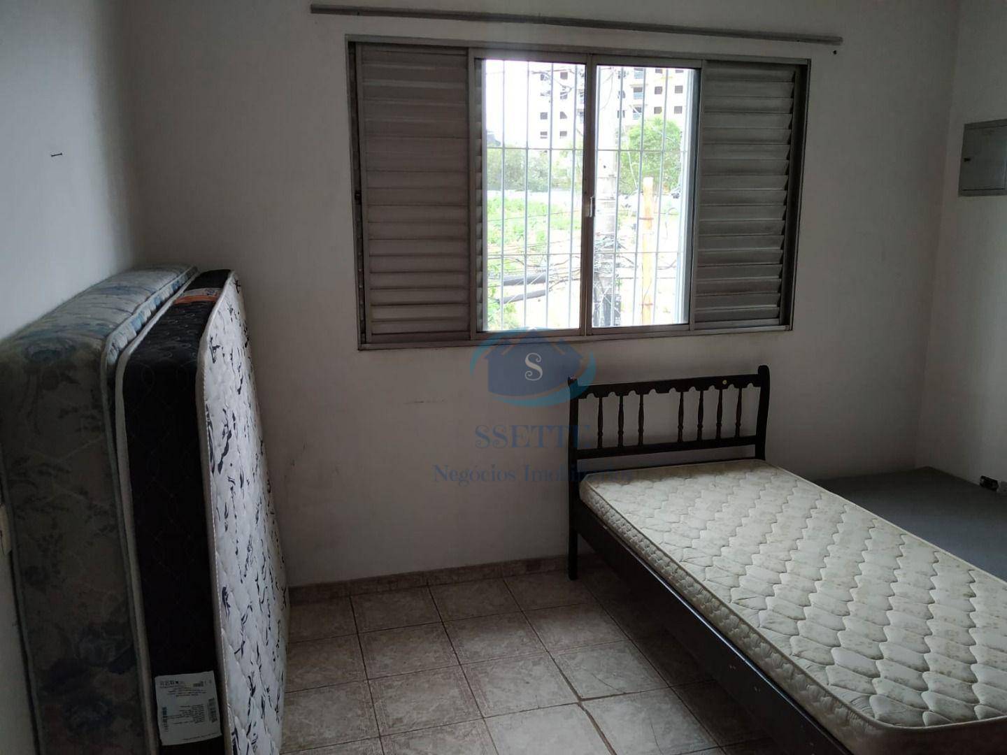 Sobrado à venda com 3 quartos, 160m² - Foto 4