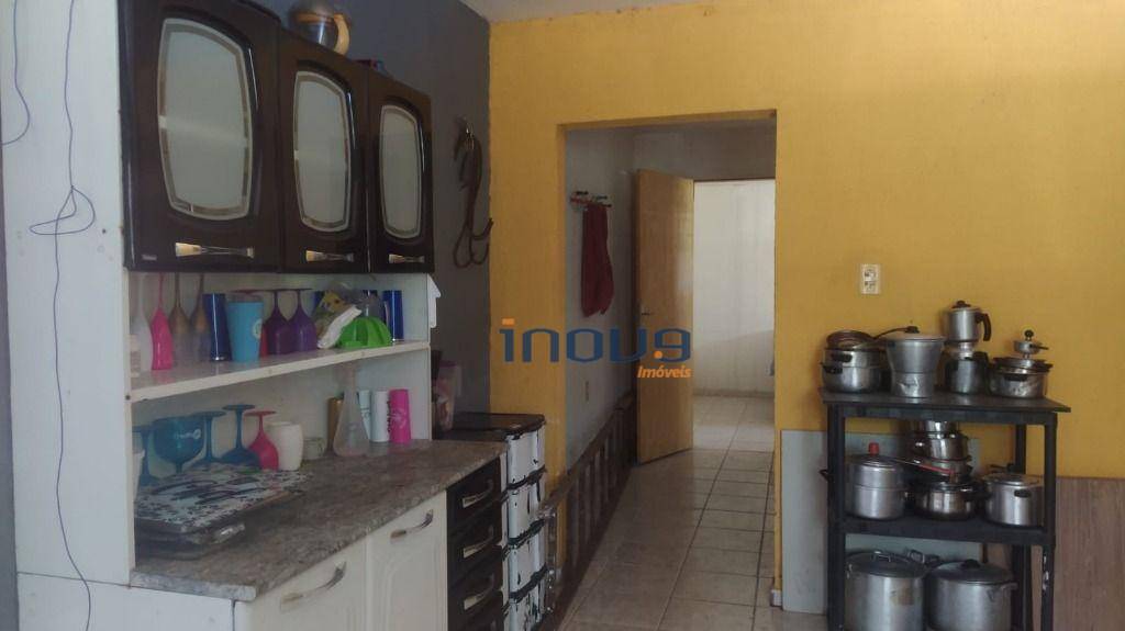 Casa à venda e aluguel com 3 quartos, 400m² - Foto 46