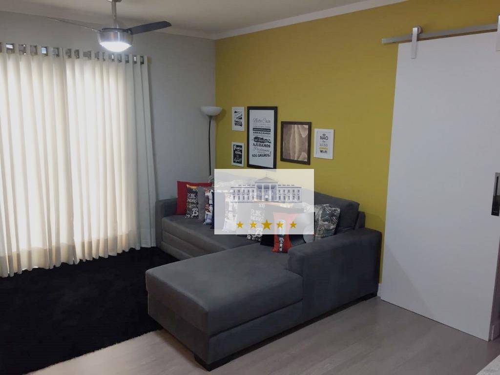 Apartamento à venda com 3 quartos, 88m² - Foto 2