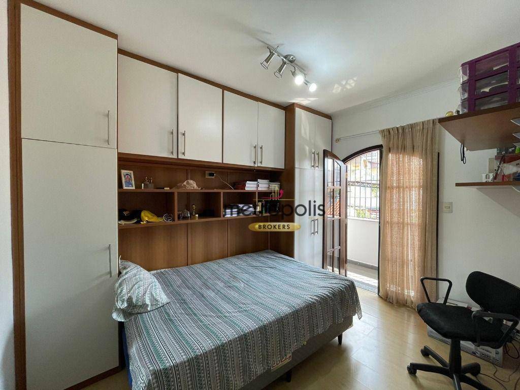 Sobrado à venda com 3 quartos, 210m² - Foto 23