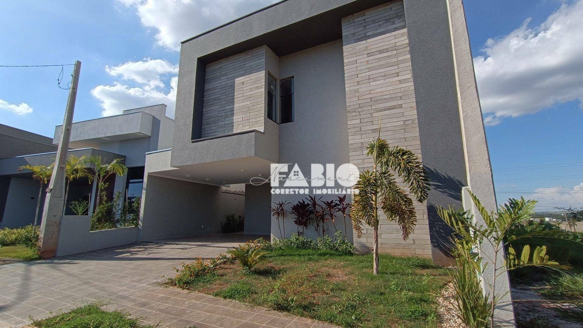 Casa de Condomínio à venda com 4 quartos, 200m² - Foto 2