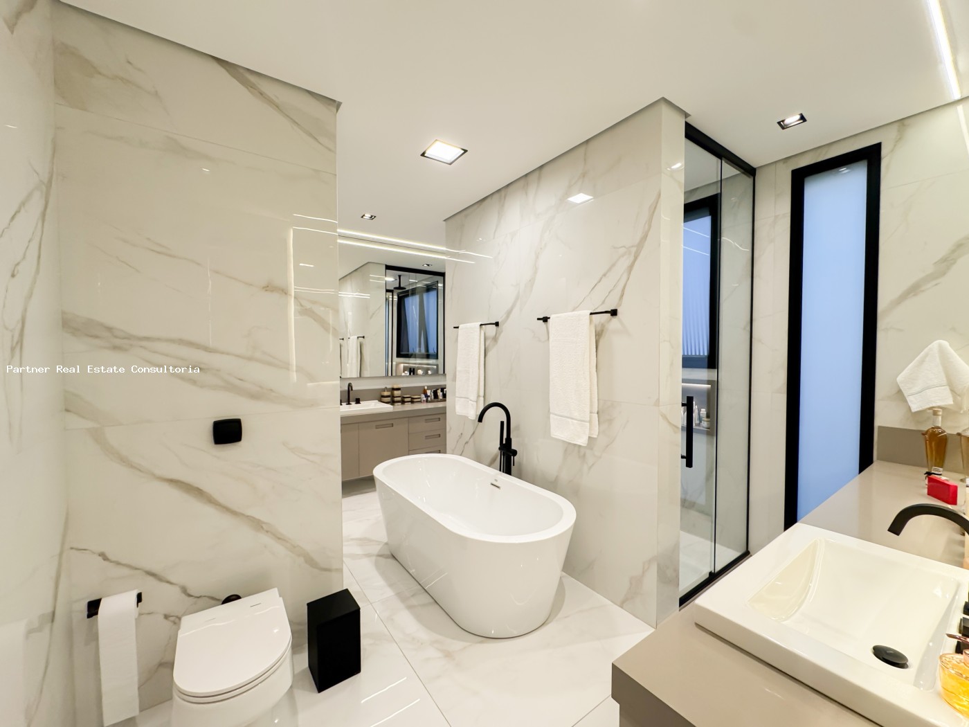 Casa de Condomínio à venda com 5 quartos, 1012m² - Foto 28