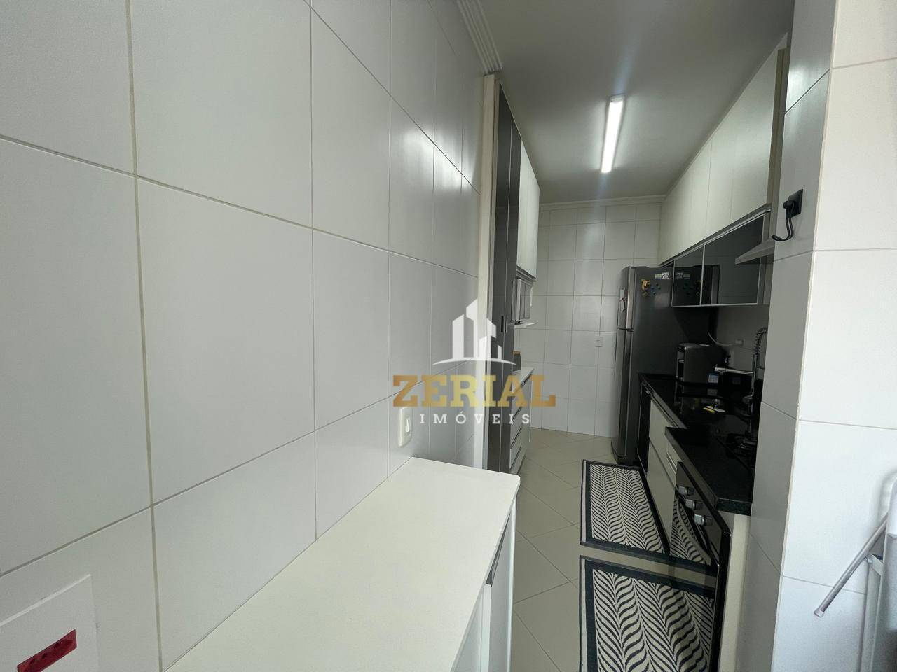 Apartamento à venda com 2 quartos, 78m² - Foto 32