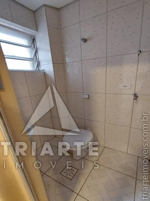 Casa à venda com 3 quartos, 110m² - Foto 4