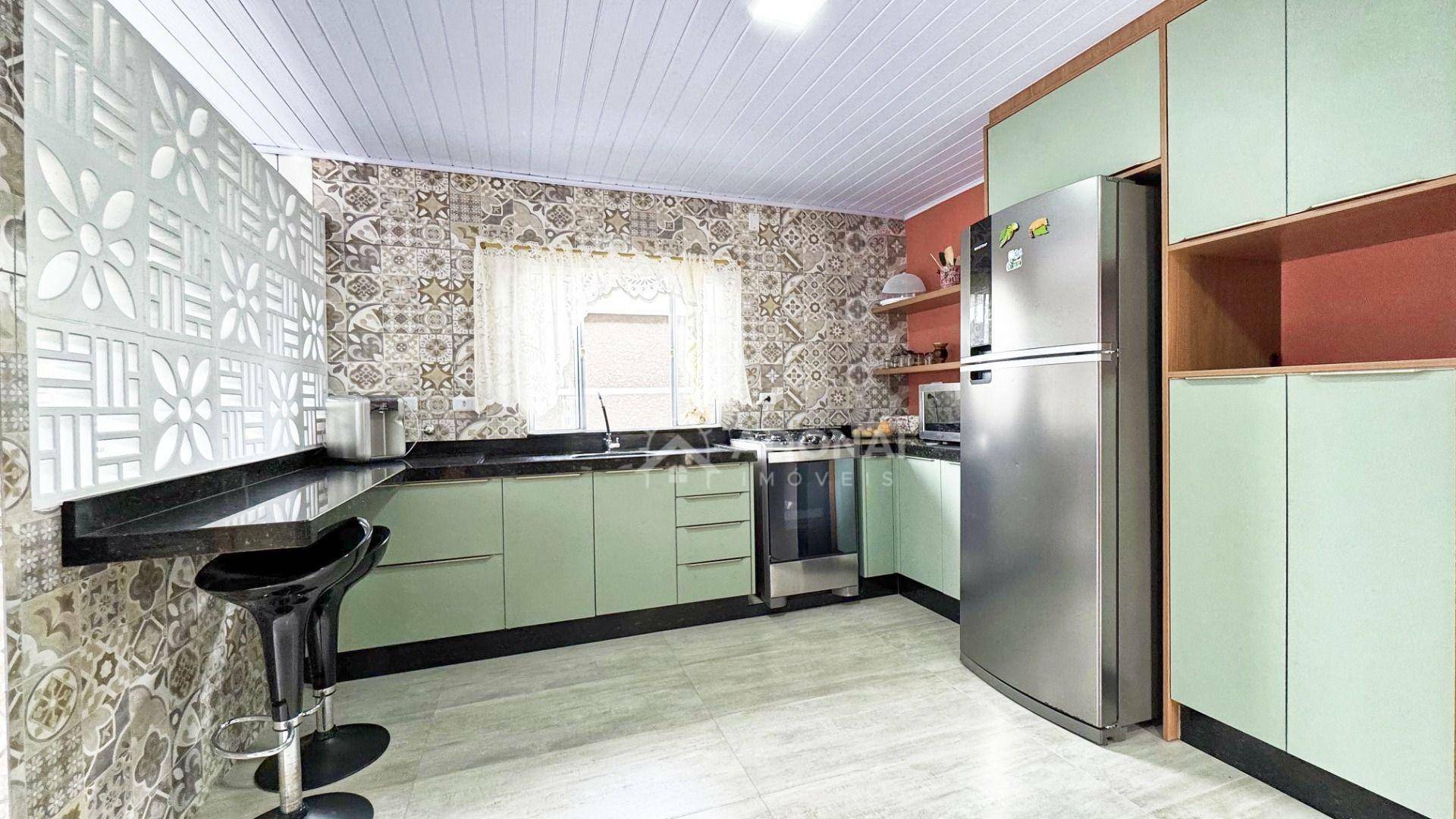 Casa à venda com 4 quartos, 140m² - Foto 22