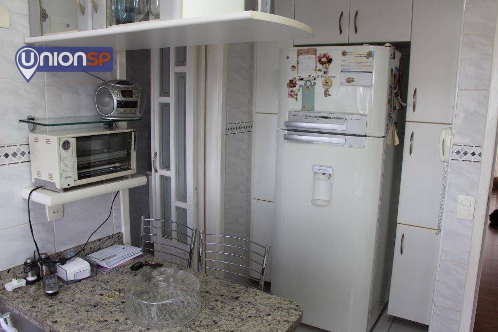 Apartamento à venda com 3 quartos, 140m² - Foto 18