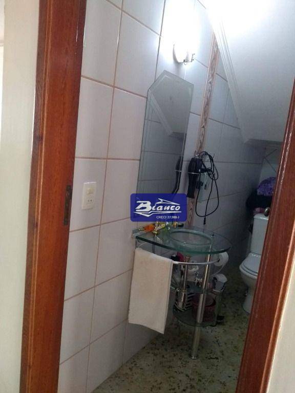 Sobrado à venda com 3 quartos, 305m² - Foto 12