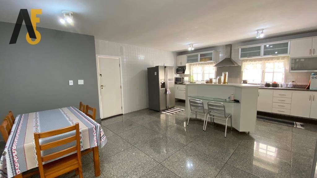 Casa de Condomínio à venda com 4 quartos, 438m² - Foto 22