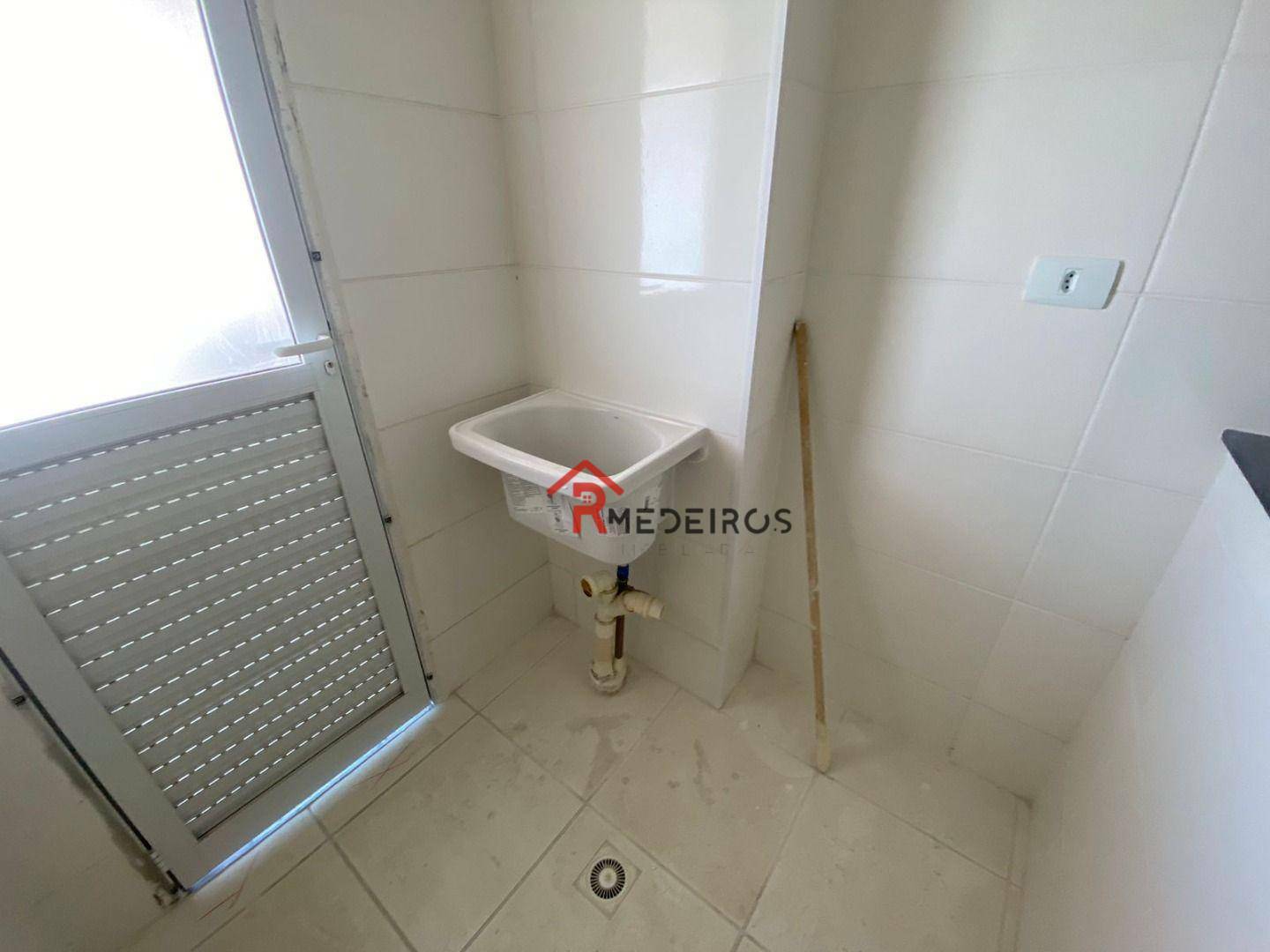 Apartamento à venda com 2 quartos, 70m² - Foto 19