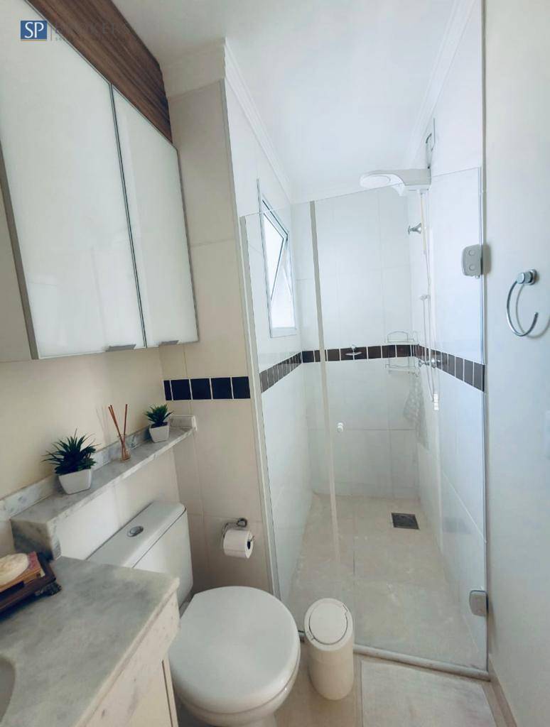 Apartamento à venda com 2 quartos, 63m² - Foto 9