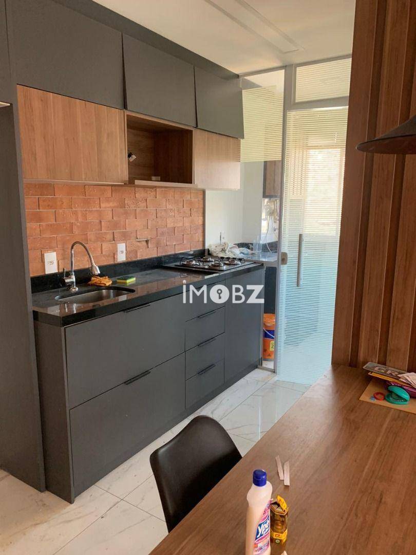 Apartamento à venda com 2 quartos, 42m² - Foto 9