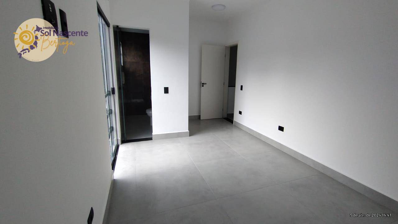 Casa à venda com 2 quartos, 74m² - Foto 18