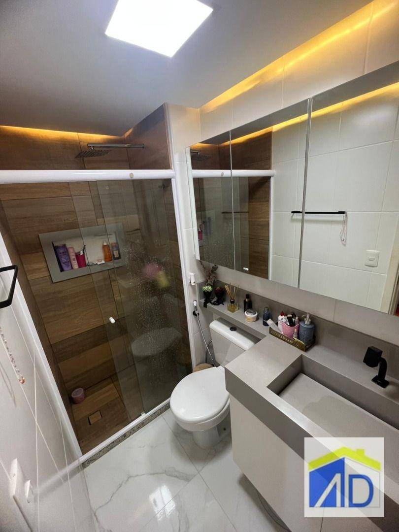 Apartamento à venda com 3 quartos, 147m² - Foto 3