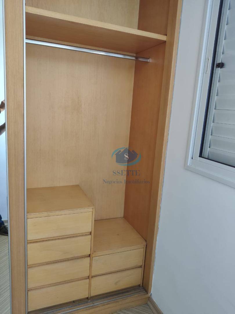 Apartamento à venda com 2 quartos, 64m² - Foto 6