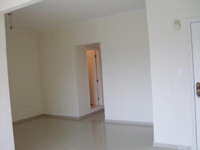 Apartamento à venda com 4 quartos, 125m² - Foto 3