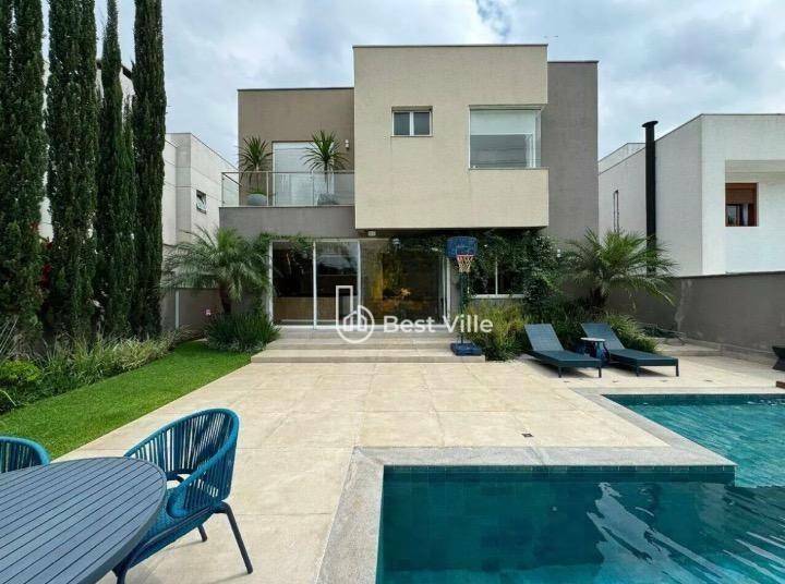Casa de Condomínio à venda com 4 quartos, 440m² - Foto 2