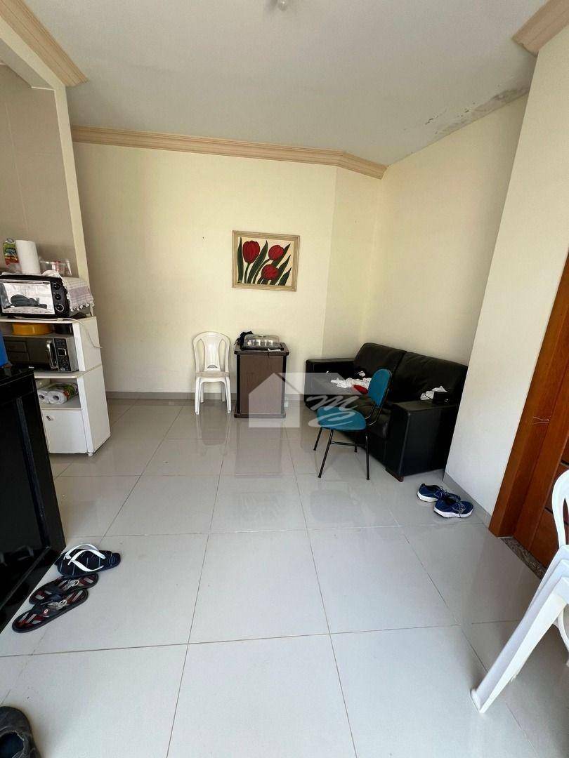 Casa à venda com 4 quartos, 167m² - Foto 13