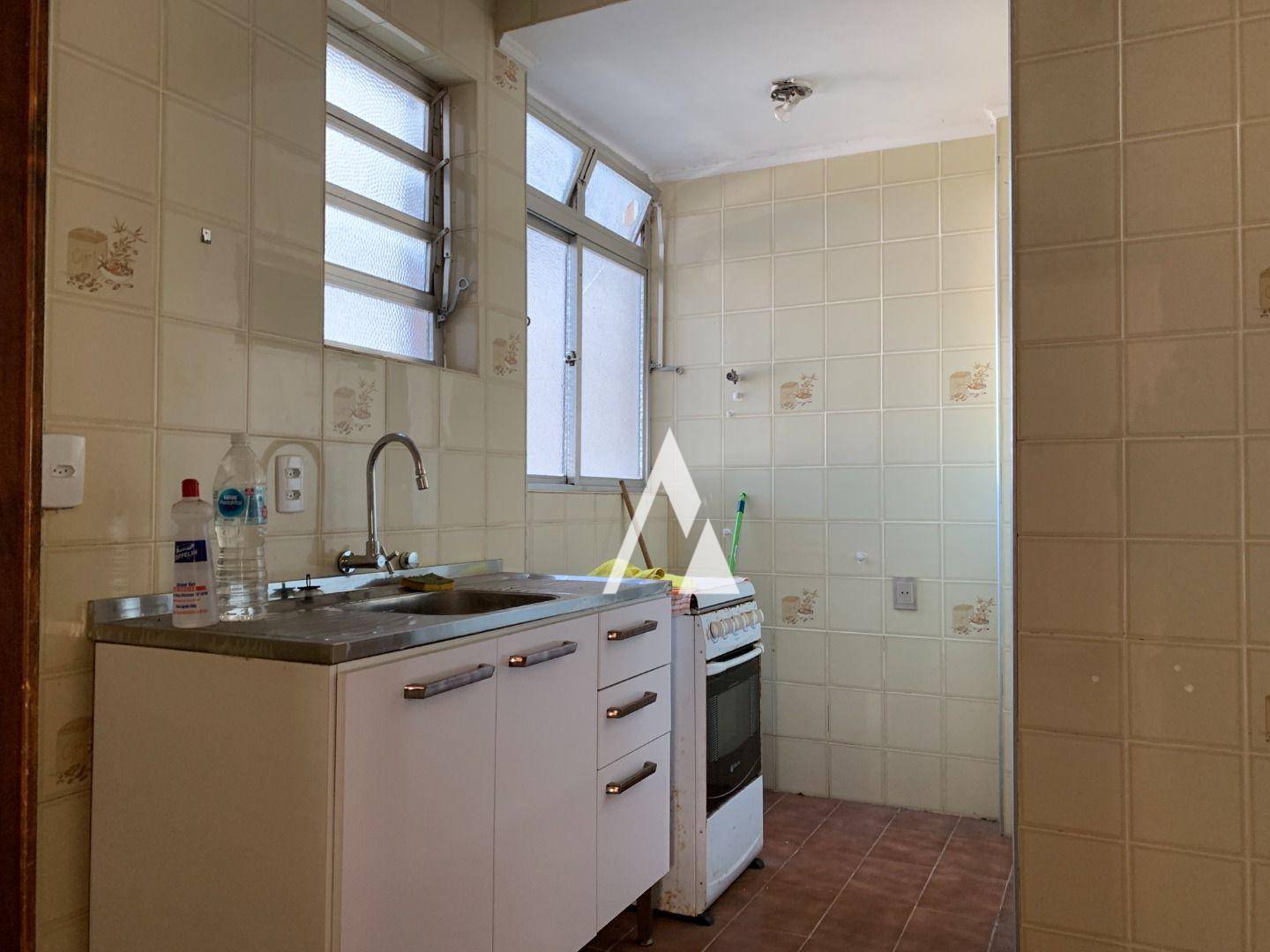 Apartamento à venda com 2 quartos, 60m² - Foto 12