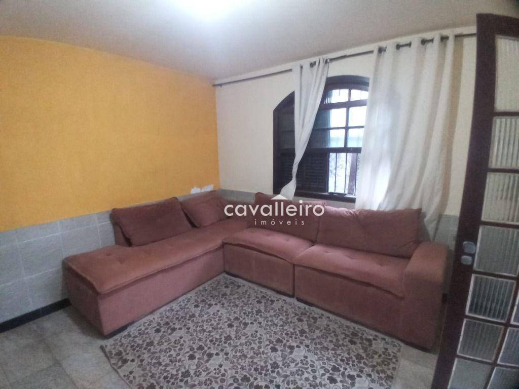 Casa, 4 quartos, 185 m² - Foto 1