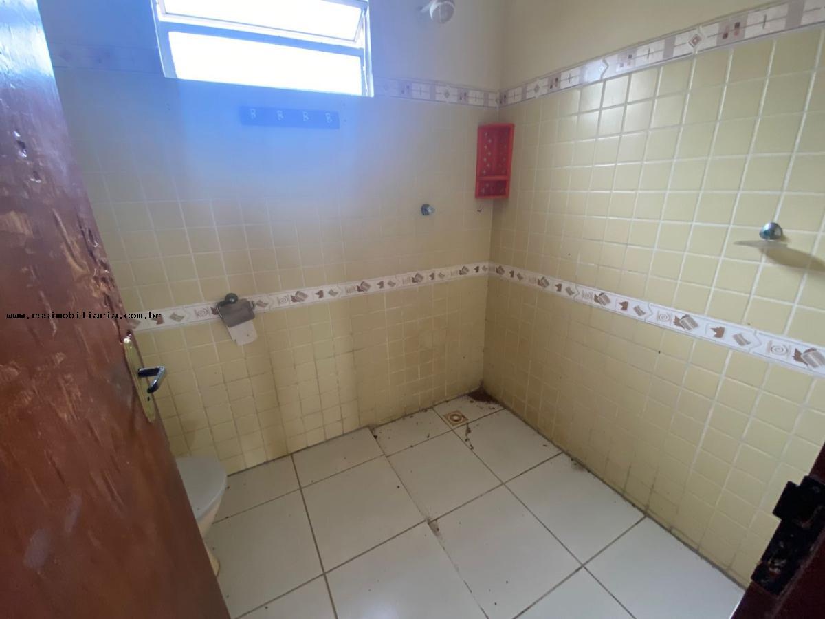 Casa à venda com 3 quartos, 142m² - Foto 11
