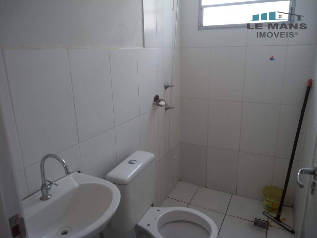 Apartamento à venda com 2 quartos, 46m² - Foto 9