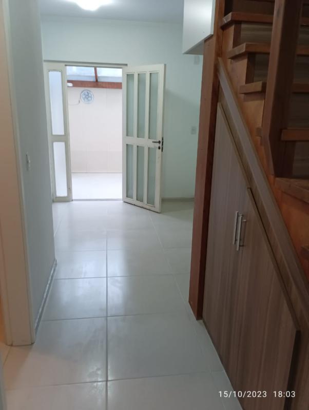 Casa à venda com 2 quartos, 85m² - Foto 20