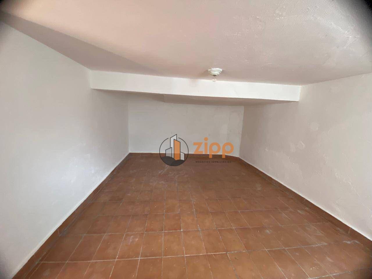 Casa para alugar com 2 quartos, 120m² - Foto 13