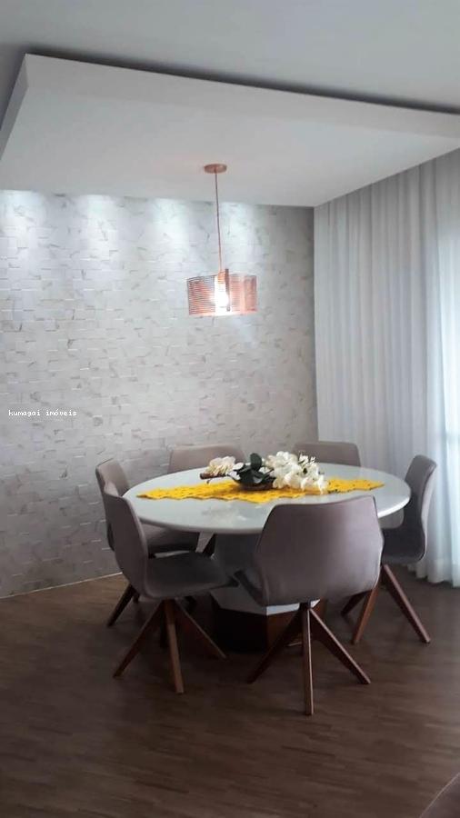 Apartamento à venda com 3 quartos, 104m² - Foto 2