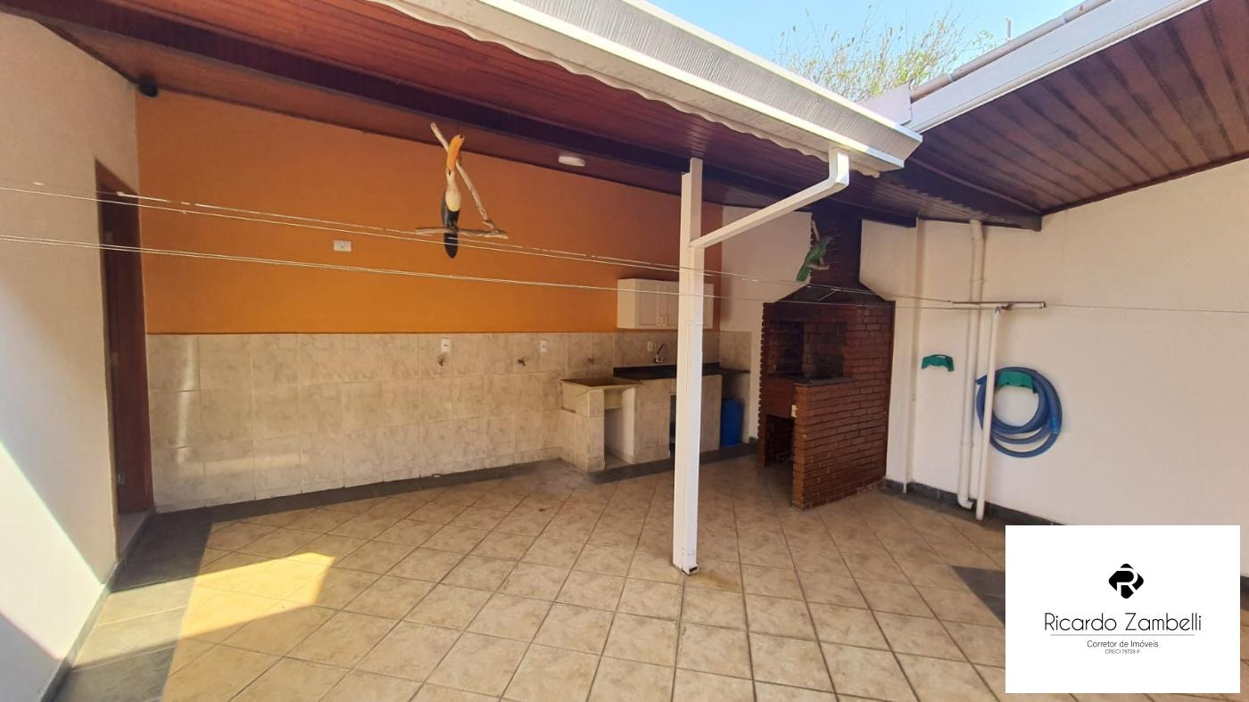 Casa à venda com 3 quartos, 300m² - Foto 12