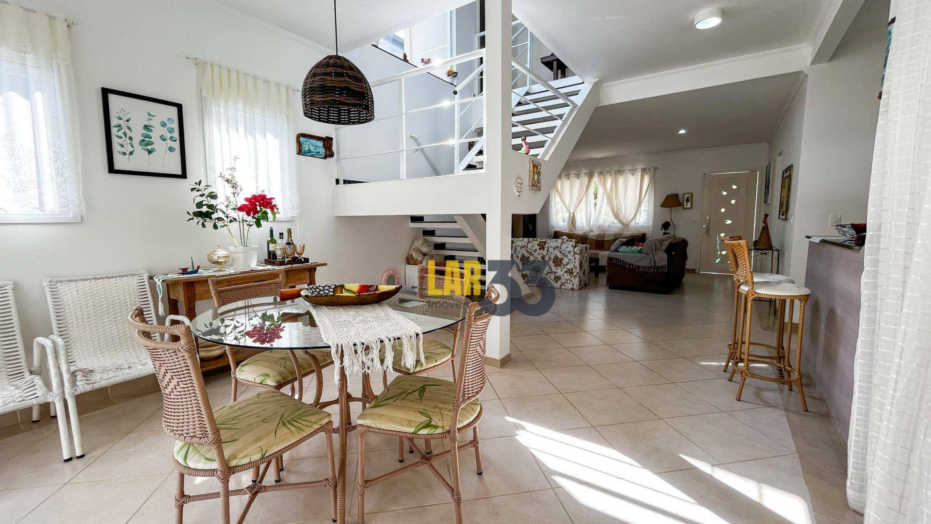 Casa de Condomínio à venda com 3 quartos, 220m² - Foto 29