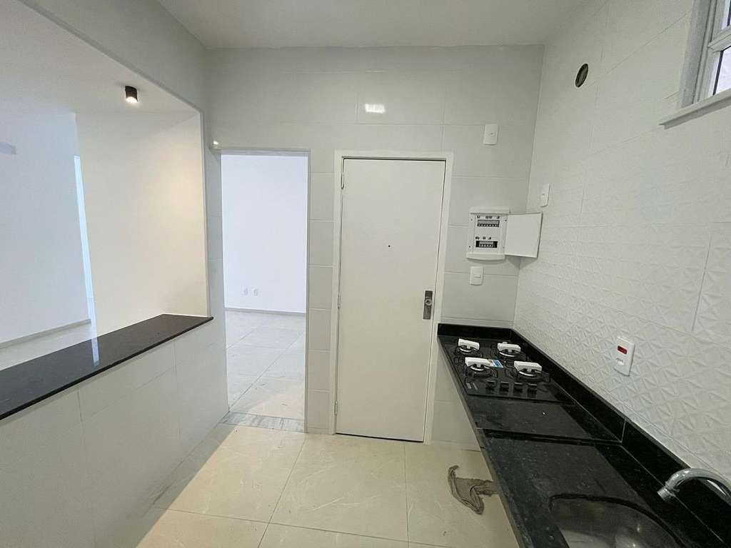 Apartamento à venda com 2 quartos, 78m² - Foto 10