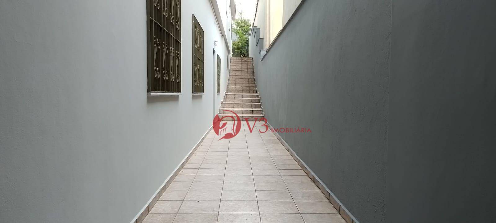 Sobrado, 3 quartos, 700 m² - Foto 1
