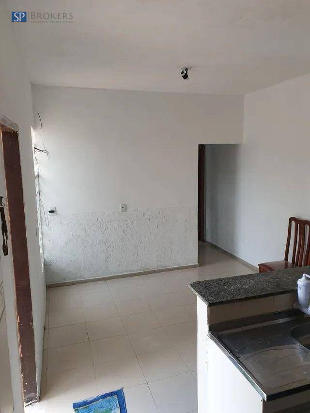 Casa à venda com 1 quarto, 42m² - Foto 3