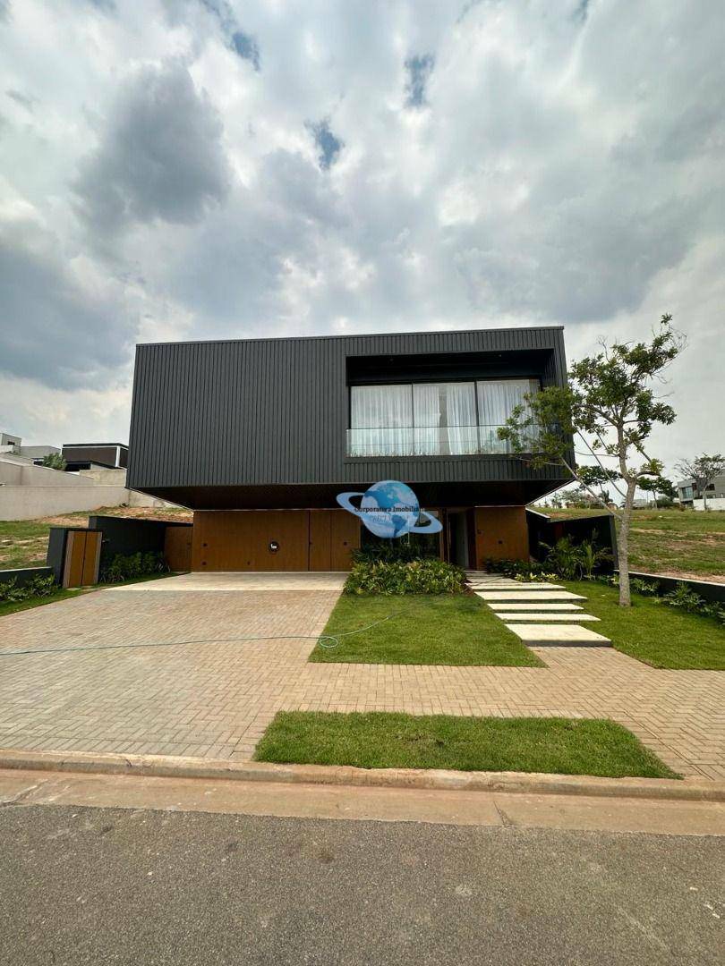 Casa de Condomínio à venda com 3 quartos, 398m² - Foto 2