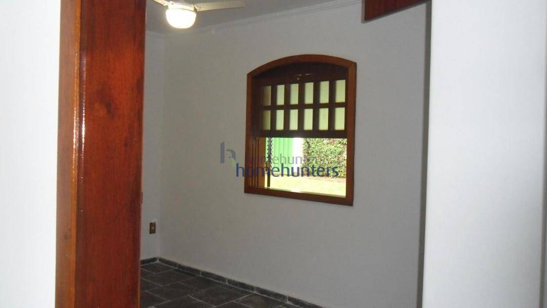 Chácara à venda com 3 quartos, 200m² - Foto 6