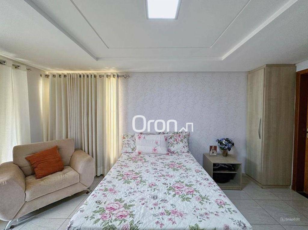 Sobrado à venda com 3 quartos, 238m² - Foto 5