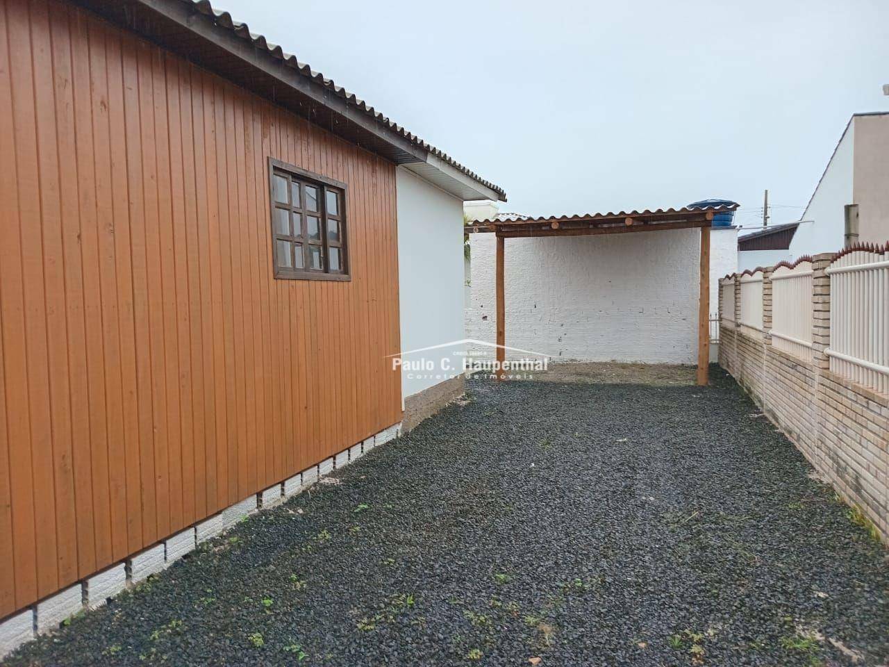 Casa à venda com 2 quartos, 60m² - Foto 2