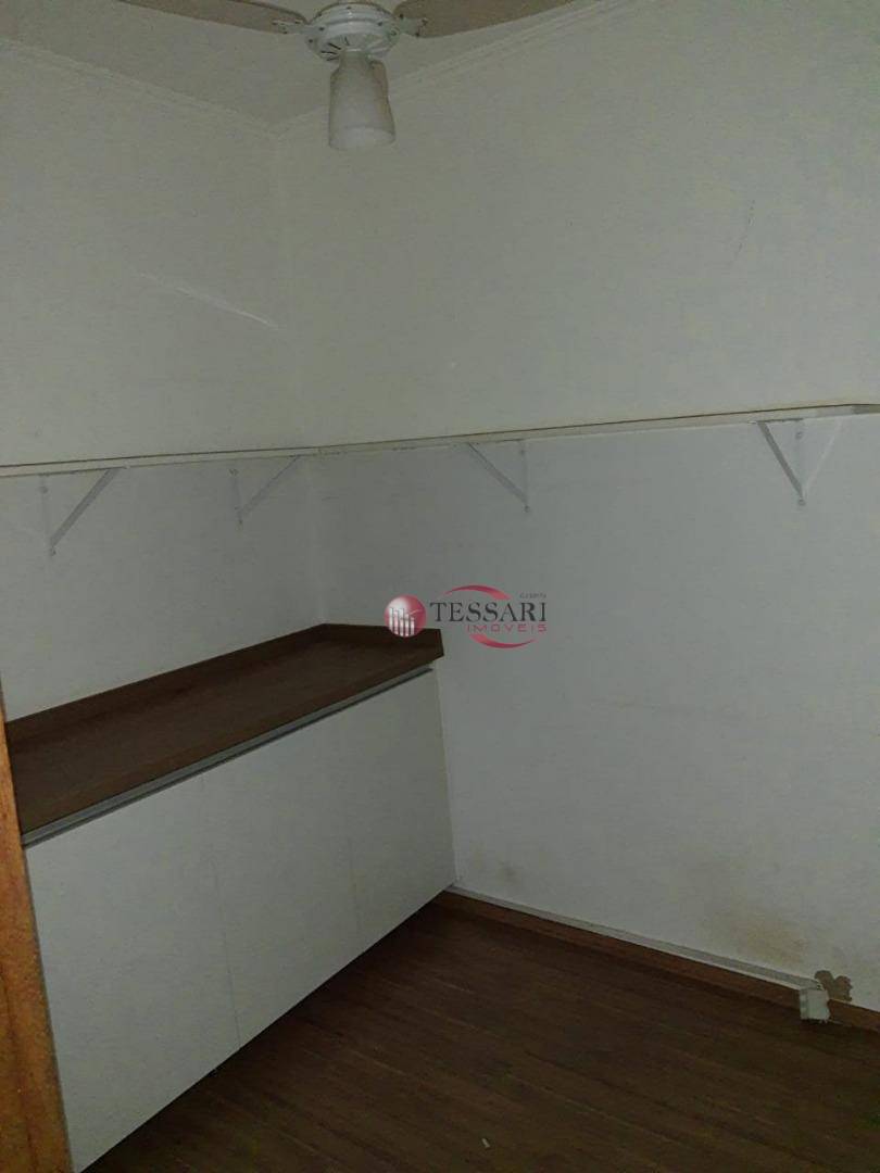 Apartamento à venda com 3 quartos, 110m² - Foto 17