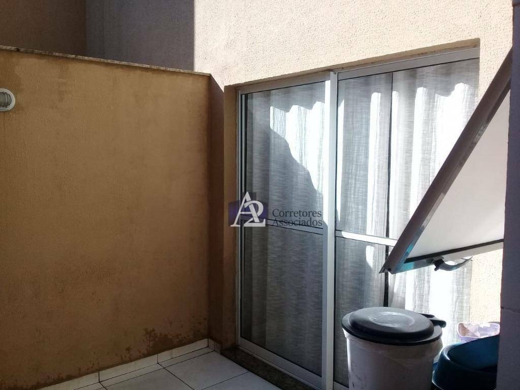 Casa à venda com 3 quartos, 100m² - Foto 18