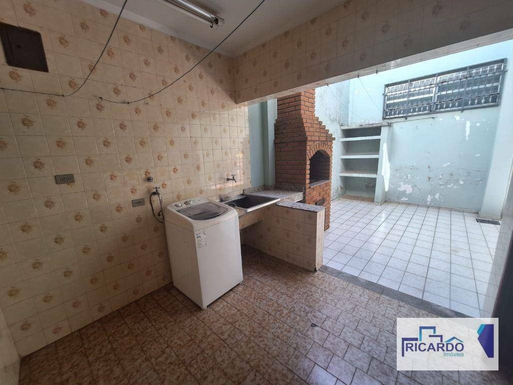 Sobrado à venda com 5 quartos, 238m² - Foto 29