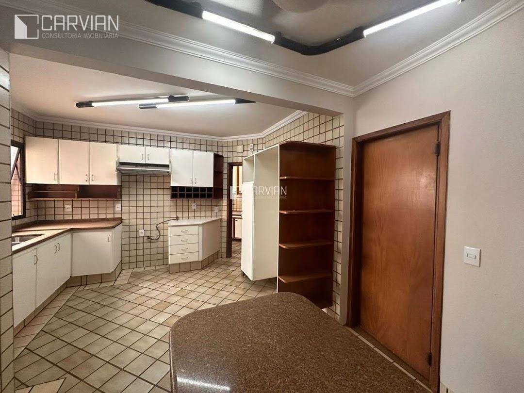 Apartamento à venda com 3 quartos, 159m² - Foto 26