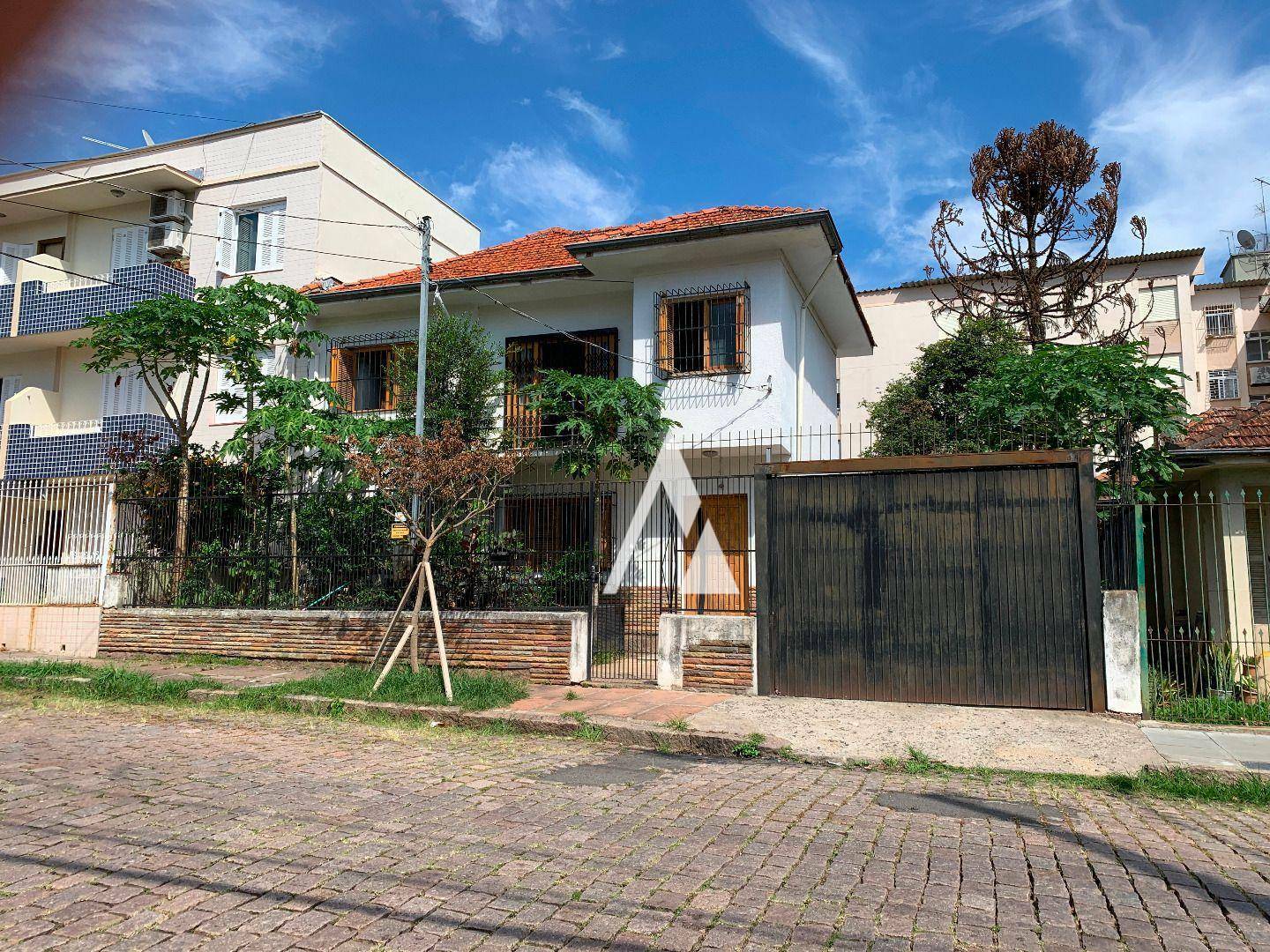 Casa à venda com 4 quartos, 200m² - Foto 48