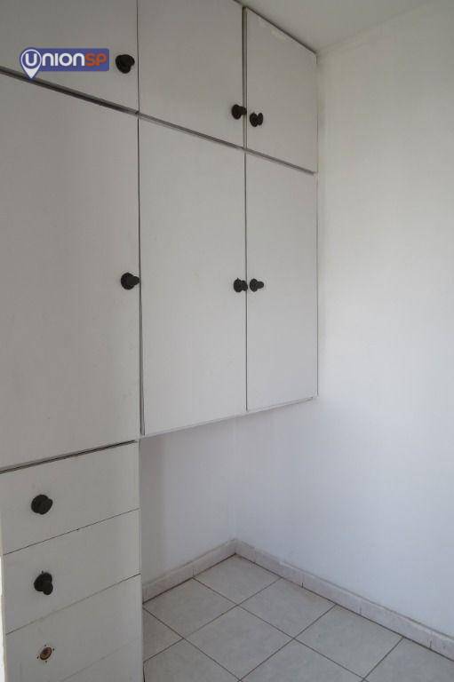 Apartamento à venda com 2 quartos, 71m² - Foto 13