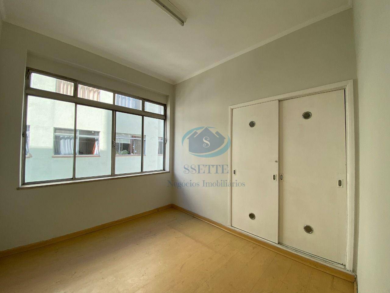 Apartamento à venda com 2 quartos, 70m² - Foto 25