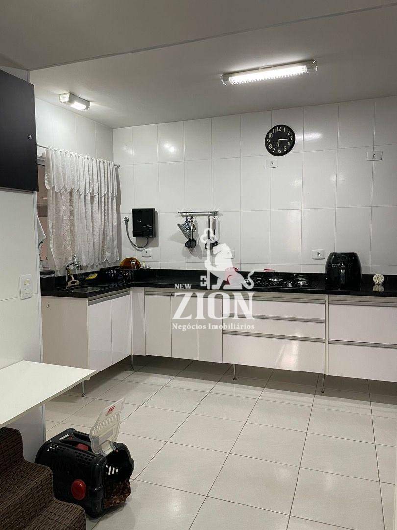 Sobrado à venda com 3 quartos, 180m² - Foto 19