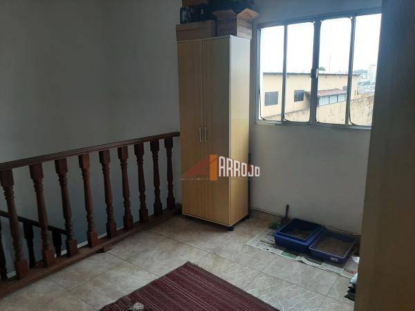 Sobrado à venda com 3 quartos, 148m² - Foto 8