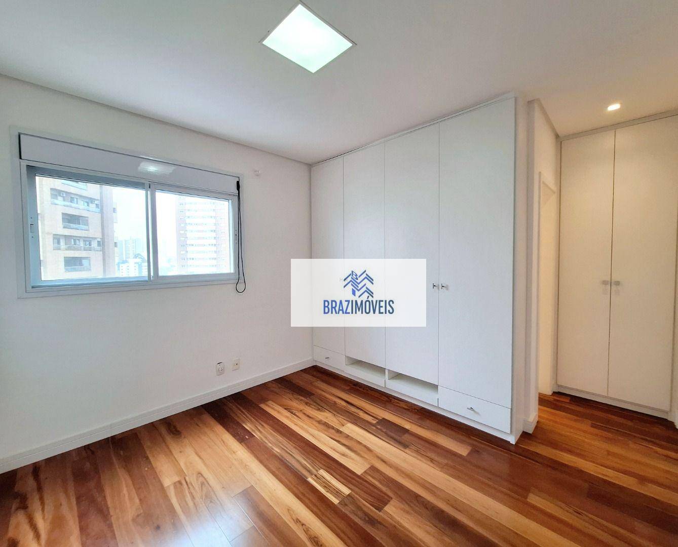 Apartamento à venda com 4 quartos, 281m² - Foto 32