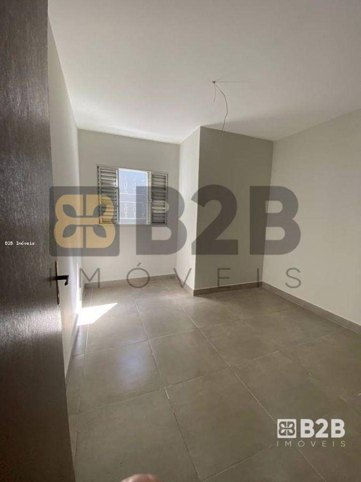 Casa à venda com 2 quartos, 139m² - Foto 10